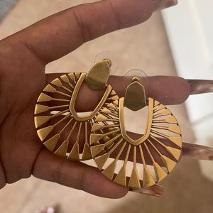 Kendra Scott Didi Sunburst Earrings